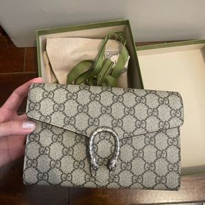 Gucci GG Dionysus Supreme Chain Wallet Bag, Canvas
